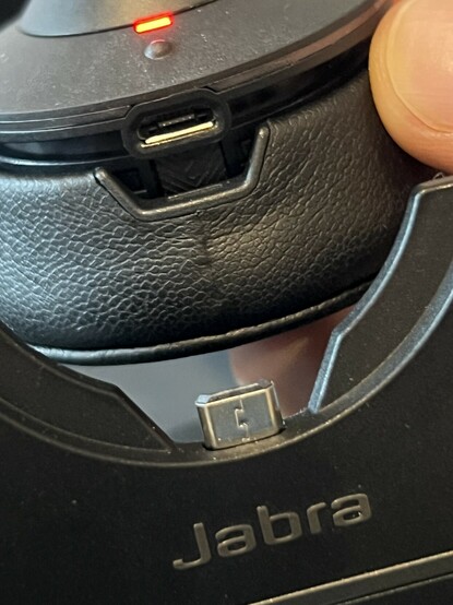 The tiny USB plug and receptacle. You wouldn’t know it from a glance but the tolerances have clearly been tweaked so that it connects and releases with no effort whatsoever.