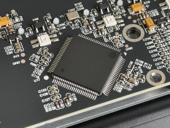 A QFP chip with a lot of pins. I’m not going to count them but presumably it needs all the ADC channels it can muster! Plus a bunch of IO for the ADC multiplexer address lines.
